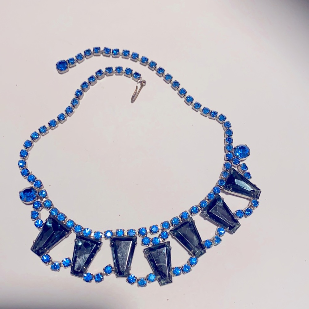 Vintage blue rhinestone necklace